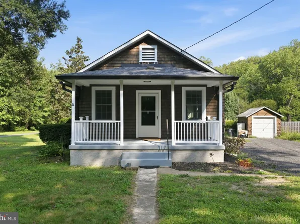 13616 Old Chapel Rd, Bowie, MD 20720
