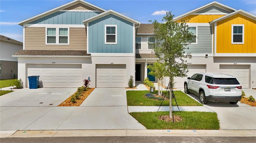 3 bed, 2.5 bath, 1542 sqft, $1,850 — Photo 1
