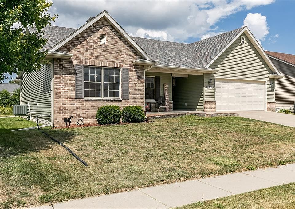 1st image of 2025 Sherman Dr
