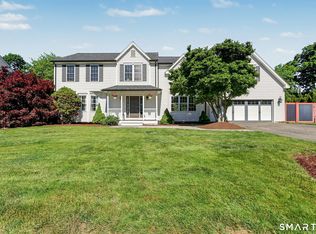 41 Henry Albert Dr, Milford, CT 06461
