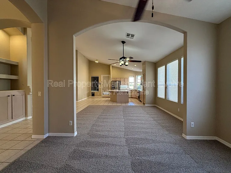3646 N Katmai — Photo 8