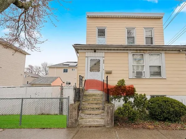 260 Garretson Ave, Staten Island, NY 10305