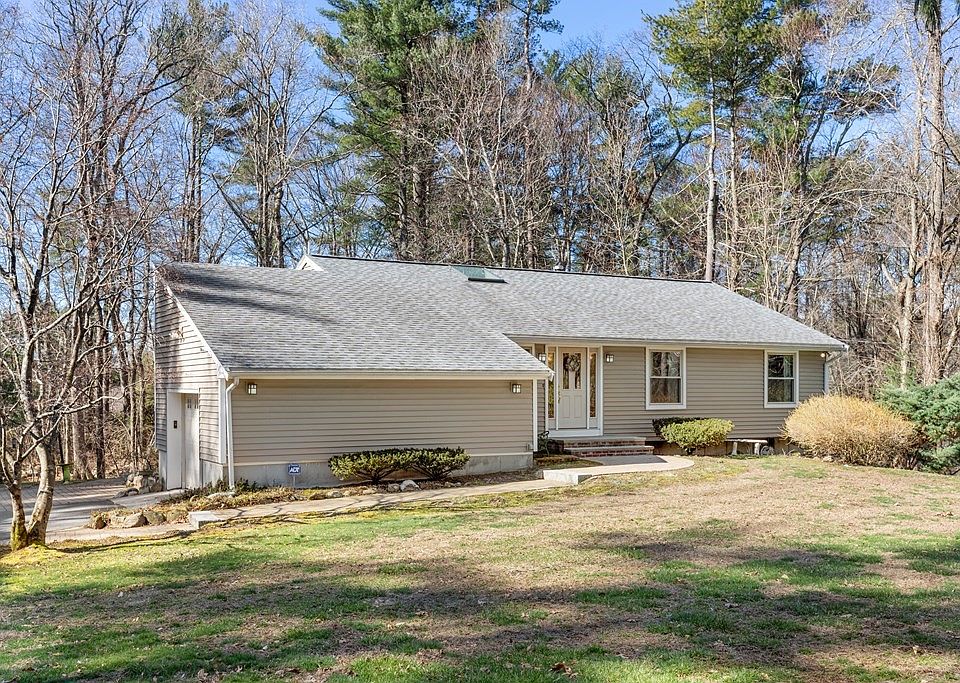 112 Highland St, South Easton, MA 02375 Zillow
