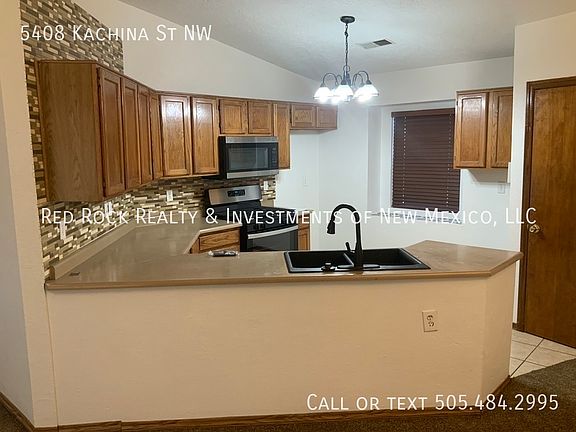 3rd image of 5408 Kachina St NW