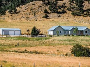 16 Morning Glory Ln, Columbus, MT 59019