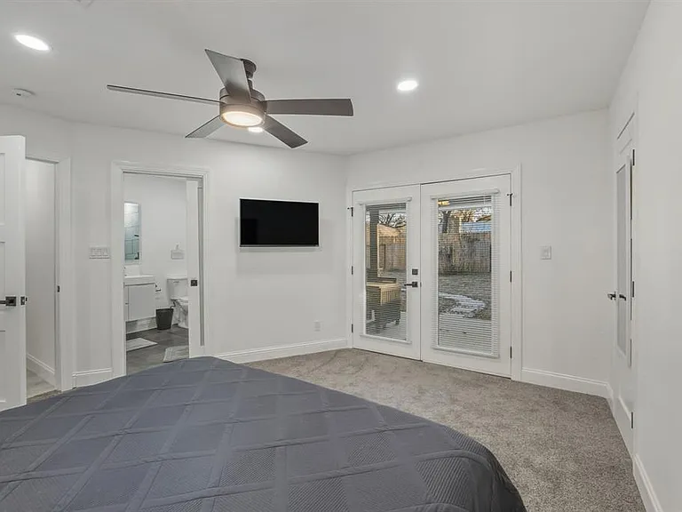 2107 Lewood Cir — Photo 9