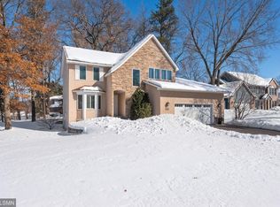 2619 Ridge Ct, White Bear Township, MN 55110