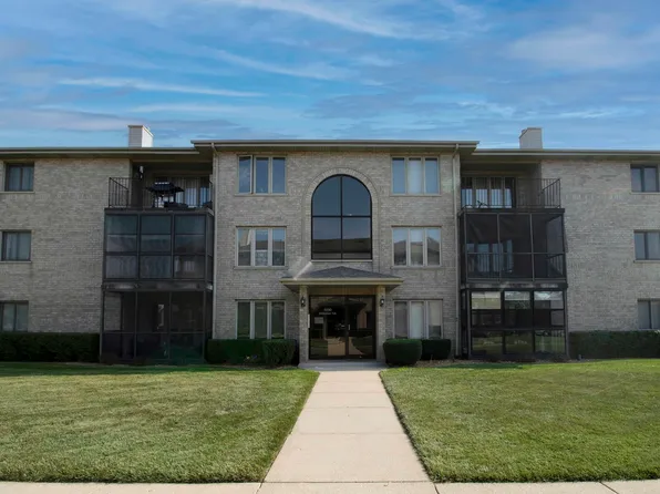 5030 Midlothian Tpke APT 110, Crestwood, IL 60418