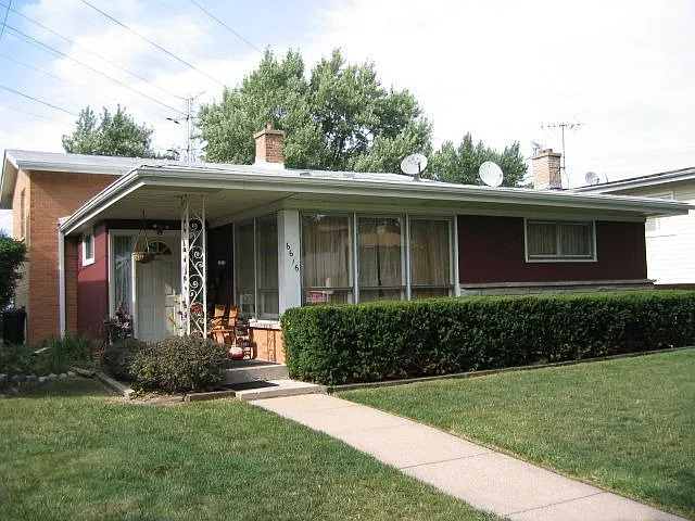 6616 Hazel St photo 1