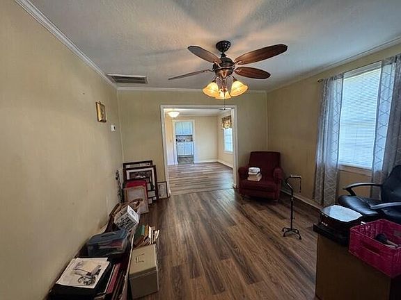 3rd image of 129 W Trippe Street