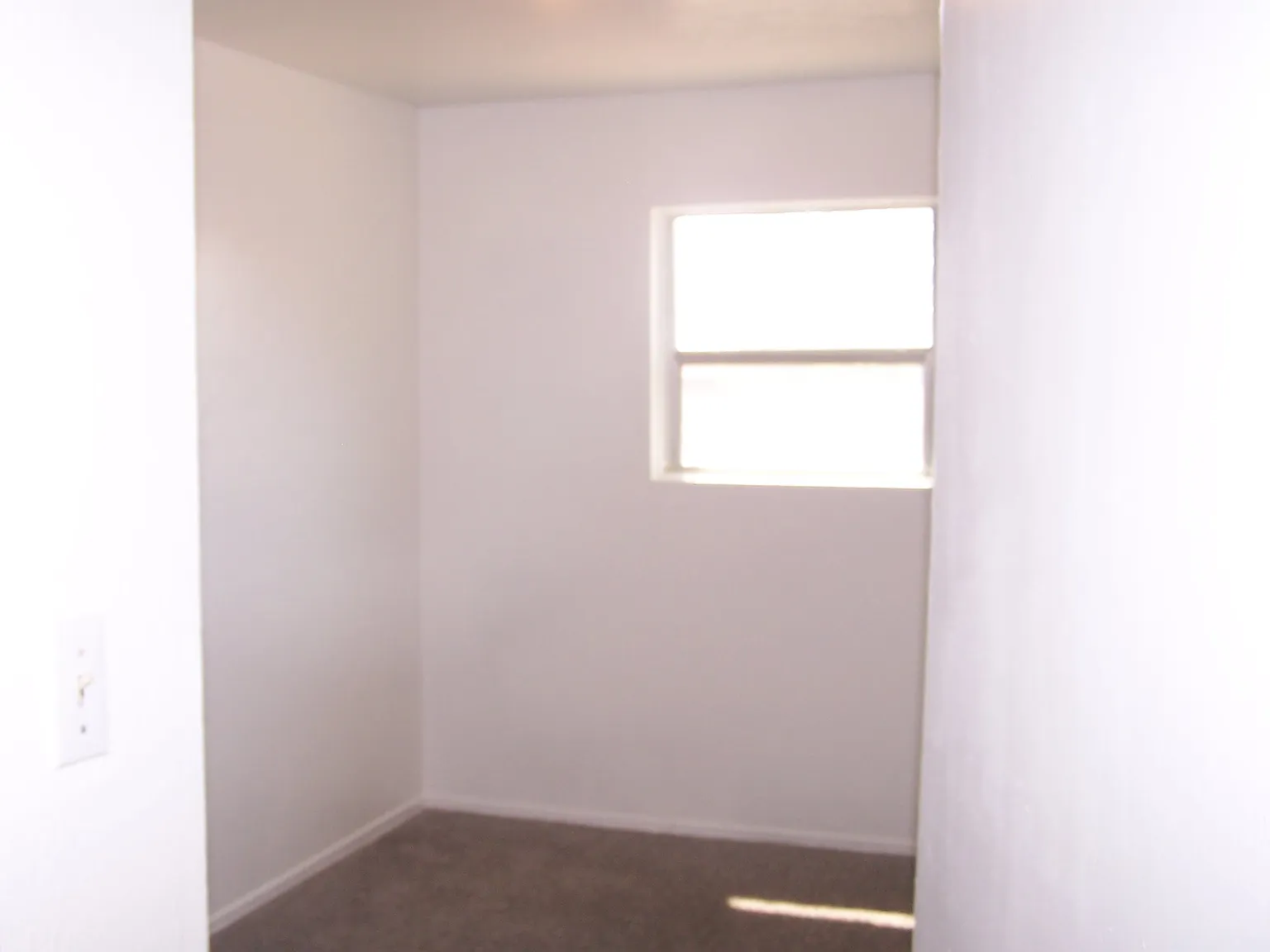 2 bed, 900 sqft, $1,000 — Photo 1