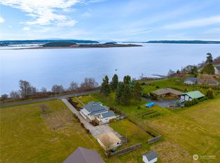 1681 Scenic Heights Rd, Oak Harbor, WA 98277