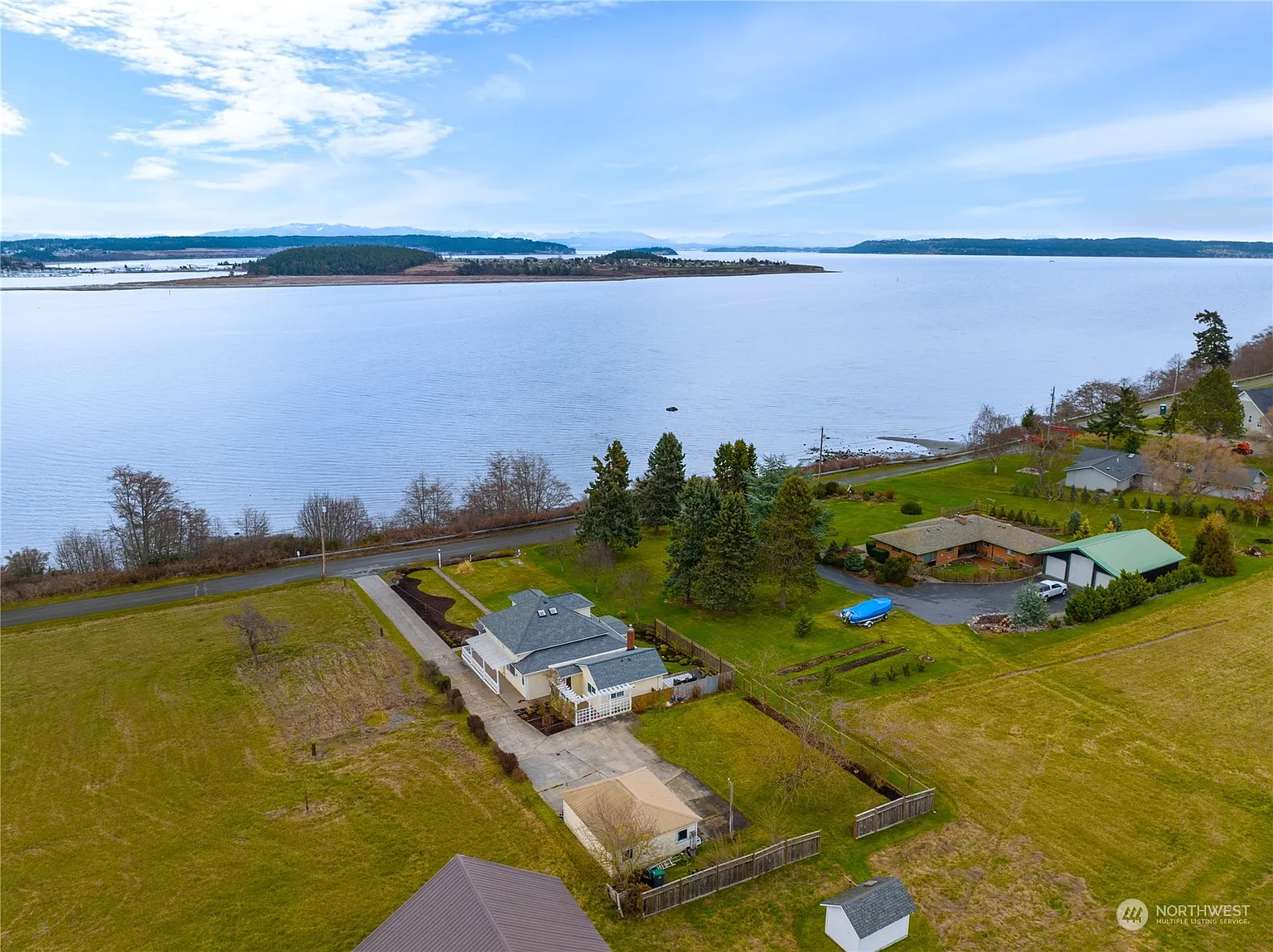 1681 Scenic Heights Road photo 1