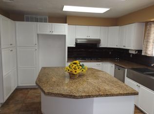 1605 E 31st St, Farmington, NM 87401