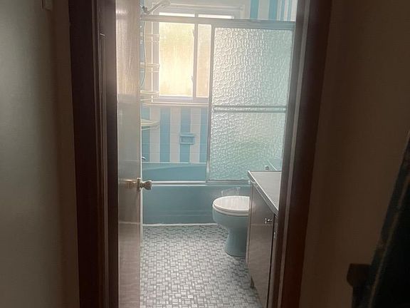 3rd image of 282 10th St Floor 2