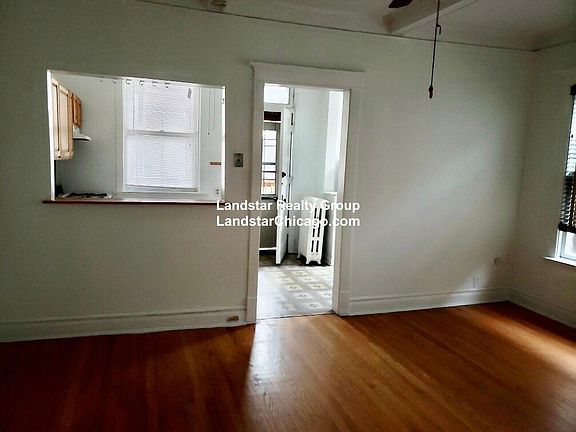 2nd image of 131 S Harvey Ave APT 3