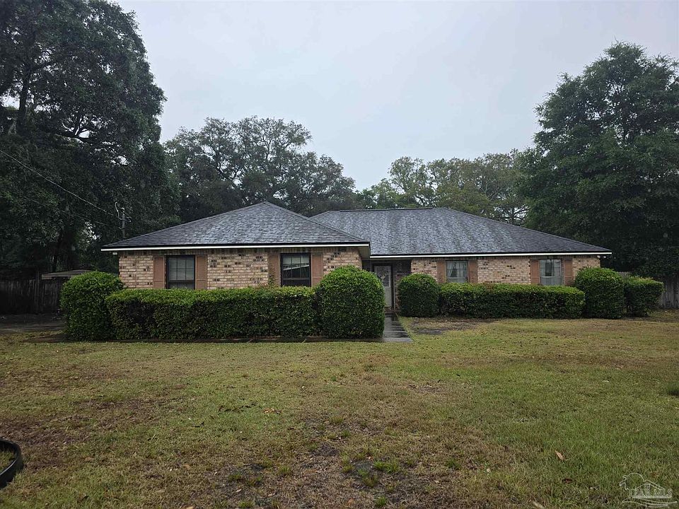 1st image of 7416 Saint James Pl