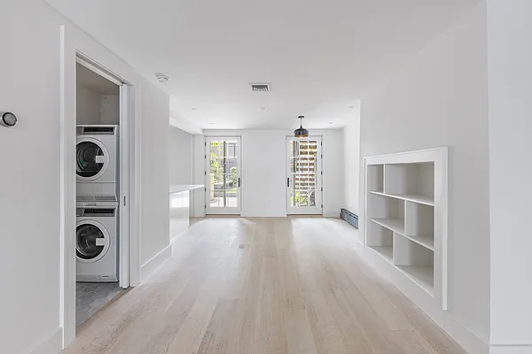 Sold by Compass | media 24