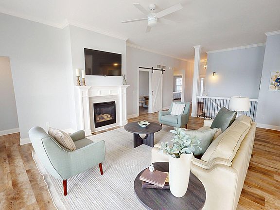 4th image of 1355 Fiddlers Way