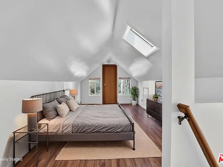 21549 Summit Trl — Photo 16