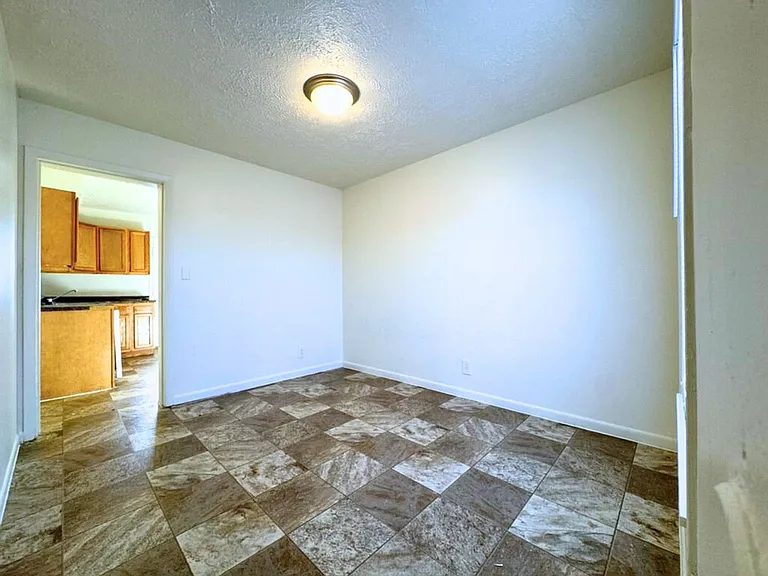 EastPointe — Photo 95