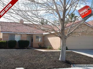 40201 Palmetto Dr, Palmdale, CA 93551