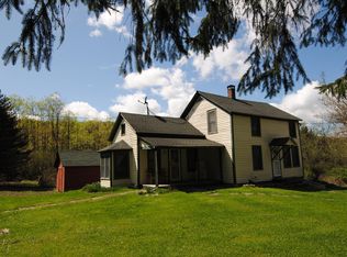 229 Roberts Rd, Starlight, PA 18461