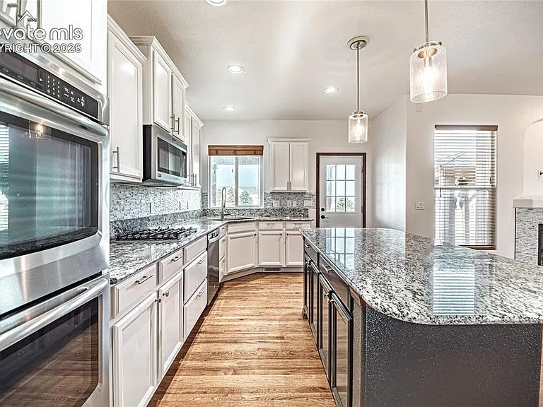 11824 Black Hills Dr — Photo 5