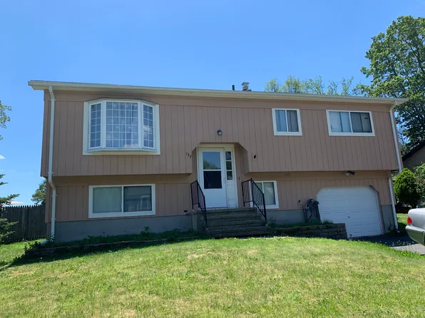 137 Bluebird Drive, Naugatuck, CT 06770