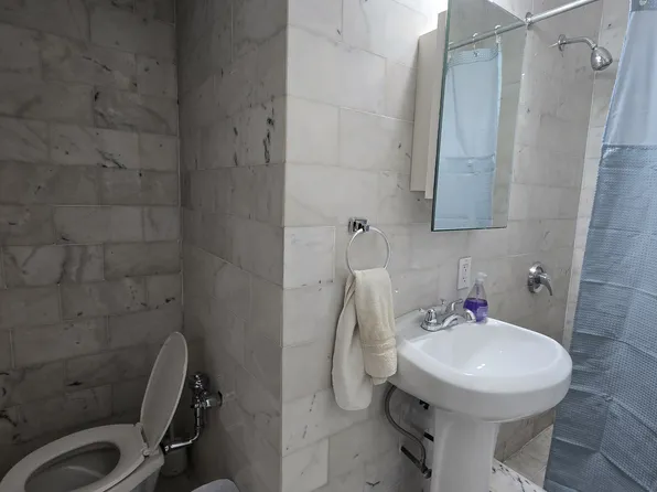 515 West 113th Street image 8 of 9