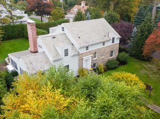 2 Paddington Cir, Bronxville, NY 10708