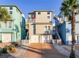 2525 S 11th St #47, Port Aransas, TX 78373