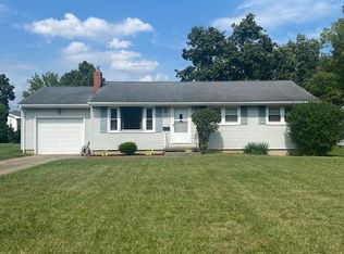 6036 Tam O Shanter Dr, Youngstown, OH 44514