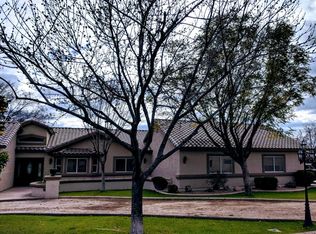 2709 E Walnut Rd, Gilbert, AZ 85298