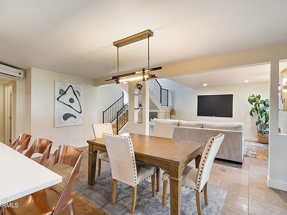 3rd image of 7609 N LYNN OAKS Drive