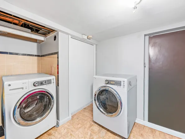 1569 East 34th Street image 19 of 21