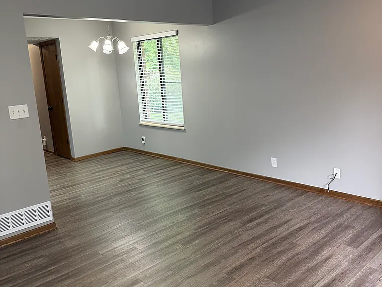 5800 Pawnee St — Photo 5