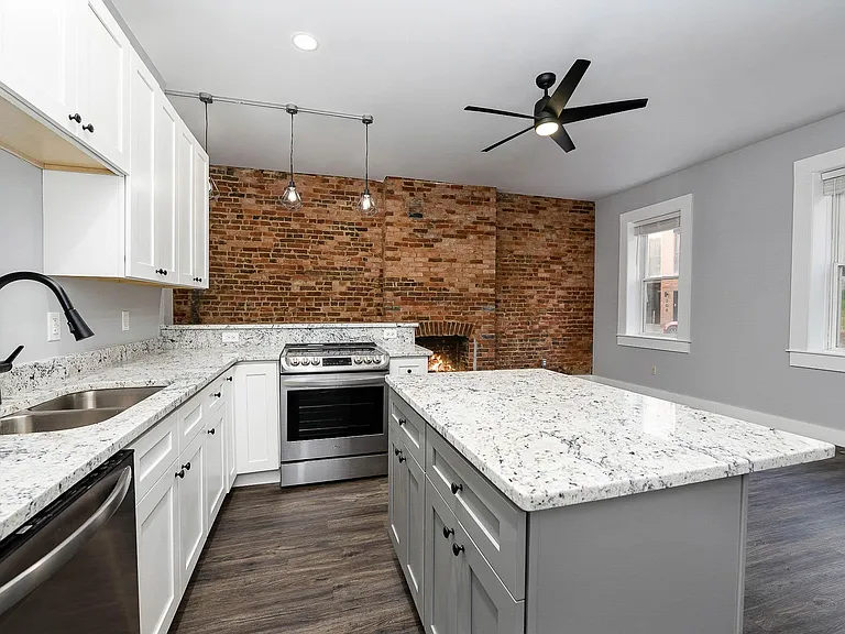 213 Mulberry St #1A — Photo 6