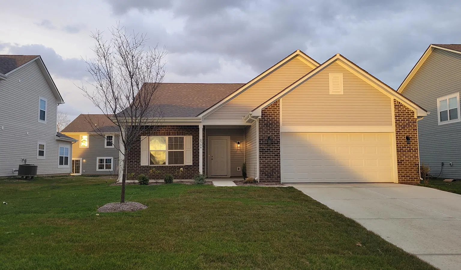 3 bed, 1692 sqft, $2,200 — Photo 1