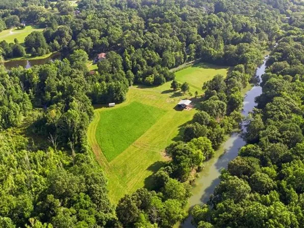 353 Ridgewood Cir, Summerville, GA 30747