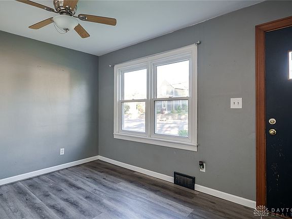 3rd image of 709 N Market St