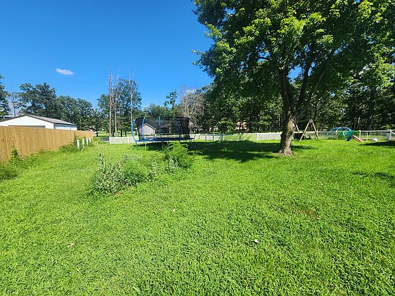 4th image of 4112 S 118th Road