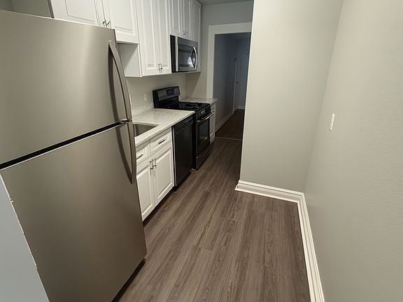 5th image of 4017-4023 Harrison St #4021-1N