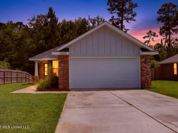 14033 Fox Hill Dr, Gulfport, MS 39503