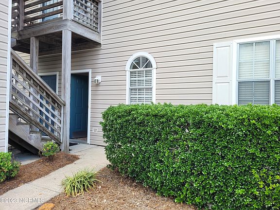 2nd image of 723 Bragg Drive #D