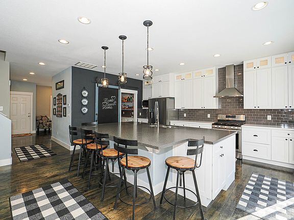 4th image of 7093 W Klorissa Pl