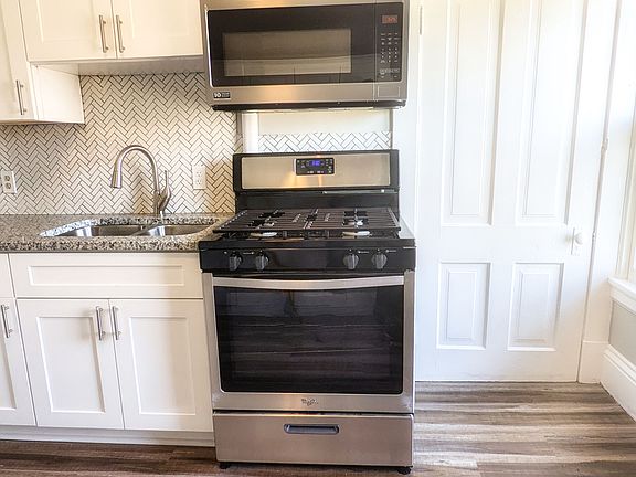 5th image of 1181 Lincoln Ave APT 2