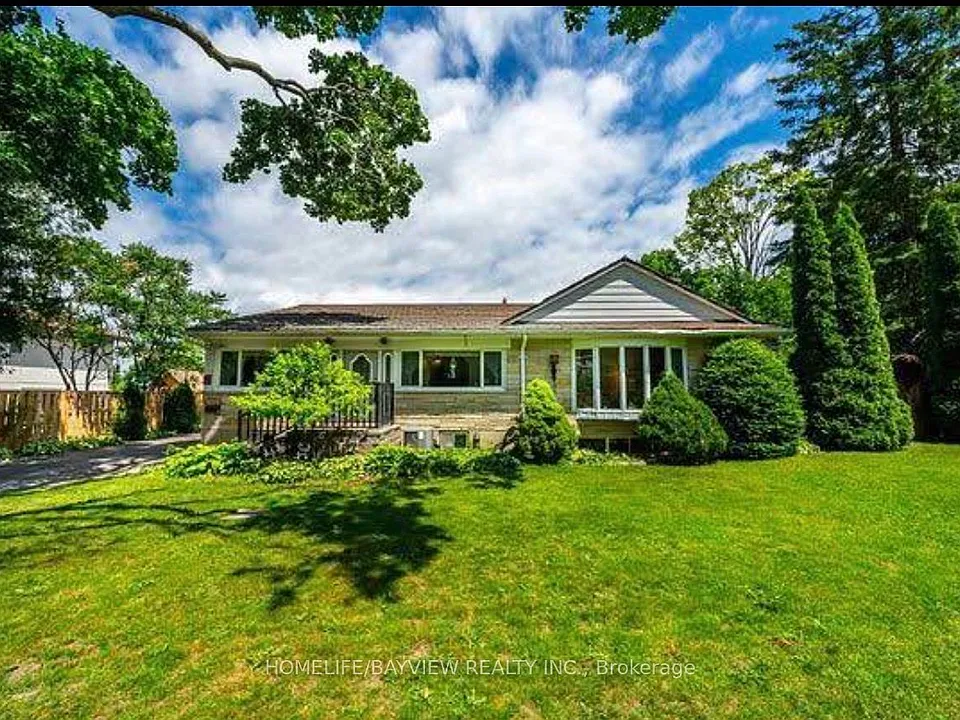 3 Stapleton Dr
