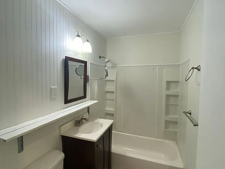 209 Redrock Dr — Photo 9