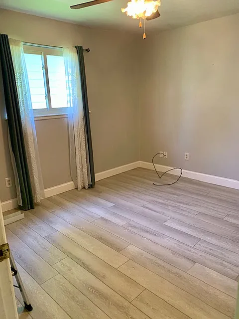 3 bed, 1.5 bath, 936 sqft, $1,800 — Photo 3